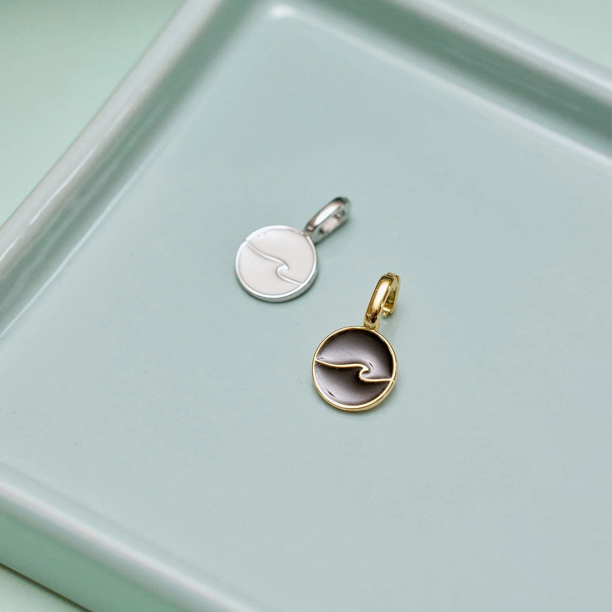 Harper Wave Charm